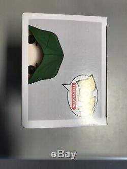 Arrow Funko Pop! Arrow Unmasked SDCC (Signed by S. Amell) READ DESCRIPTION