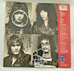 Autographed/Signed Quiet Riot Metal Health Vinyl Kevin DuBrow +3