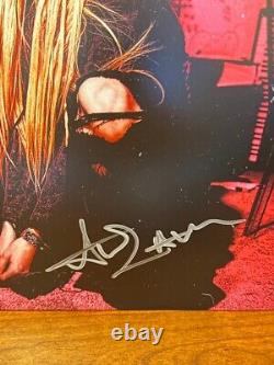 Avril Lavigne Greatest Hits Vinyl 2xLP Hand Signed & Numbered /2000 JSA Cert