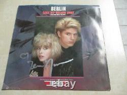 BERLIN TERRI NUNN signed/autographed vinyl record 45 single TAKE MY BREATH AWAY