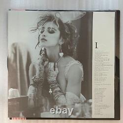 COA AUTOGRAPH Madonna P-13033 VINYL LP OBI JAPAN Signed