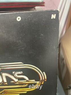 FRANKIE VALLI The Four Seasons AUTOGRAPHED Vinyl LP-1977 JSA AUTHENTICATED