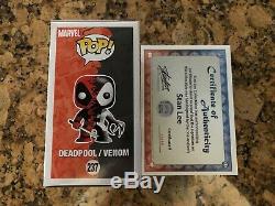 Funko Pop Deadpool Venom Stan Lee and Rob Liefeld signed withCOA