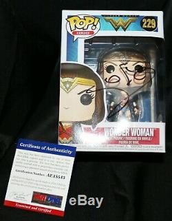 Gal Gadot Signed Wonder Woman Justice League Funko POP PSA JSA