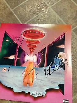 Kesha signed autograph Rainbow Vinyl JSA COA