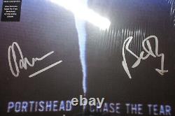 Portishead Band Signed Autographed CHASE THE TEAR Vinyl SIngle PROOF JSA Dummy