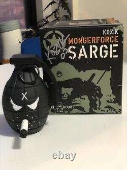 SIGNED 2007 SDCC Kidrobot Frank Kozik Mongerforce Sarge ANARCHY BLACK Version