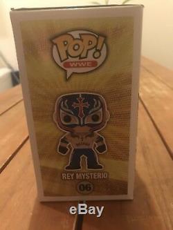 Send offers! Vaulted Signed WWE Rey Mysterio Funko Pop SEND OFFERS