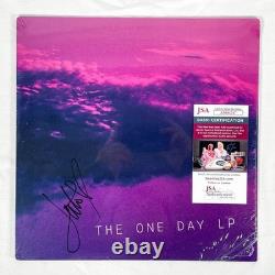 Tate McRae TIT FOR TAT Singer Signed Autographed THE ONE DAY LP Vinyl Album JSA