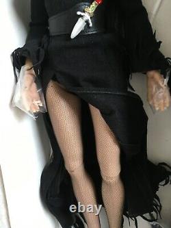 Tonner CONVENTION 2008 17 Vinyl DOLL ELIVRA MISTRESS of the Dark LE300 & SIGNED