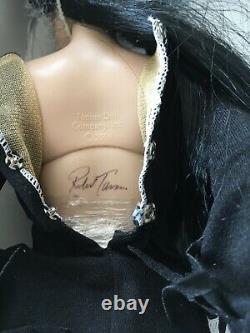 Tonner CONVENTION 2008 17 Vinyl DOLL ELIVRA MISTRESS of the Dark LE300 & SIGNED