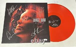 Album vinyle dédicacé et signé 'Wage War Manic' with JSA COA # AJ69695