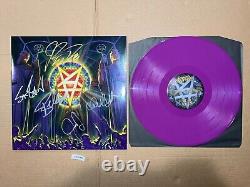 Anthrax a signé un disque vinyle LP dédicacé pour tous les rois