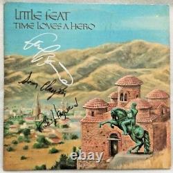 Autographié/signé Little Feat Time Aime Un Hero Vinyl Paul Barrere (rip) + 2