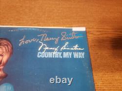 COUVERTURE SIGNÉE À LA MAIN SEULE 1960s VG+ Nancy Sinatra Country, My Way LP33