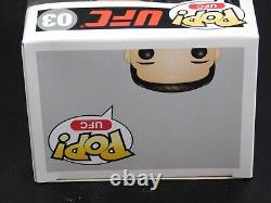 Chris Weidman a signé l'autocollant en vinyle Funko Pop! 03 UFC Fighter MMA BAS COA B