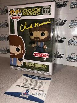 Chuck Norris Signé Autographed Funko Pop Invasion USA Lone Wolf-beckett Bas Coa
