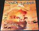 Cyndi Lauper A Signé L'album Vinyle True Colors - Jsa Aq33223