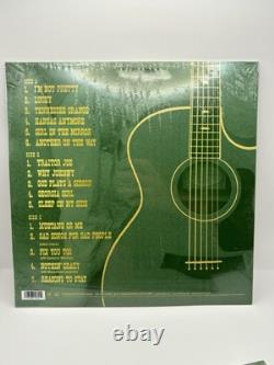 DISQUE VINYLE VERT LUCKY SIGNÉ ET AUTOGRAPHIÉ PAR MEGAN MORONEY