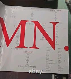 Damn. Pochette de vinyle (sans disque) signée avec un autographe de Kendrick Lamar