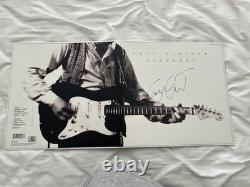 Disque Vinyle LP Slowhand Autographié par Eric Clapton - avec COA et Cadre
