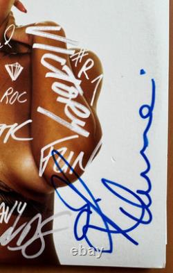 Disque vinyle LP Unapologetic signé et autographe de Rihanna, avec LOA et COA Beckett
