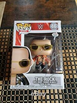 Dwayne The Rock Johnson A Signé Autographié Wwe 46 Funko Pop W Coa