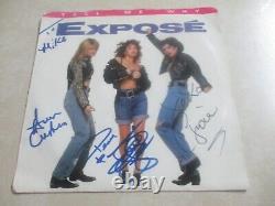 EXPOSE signé/autographié Vinyle 45 tours TELL ME WHY par tout le groupe ANN CURLESS