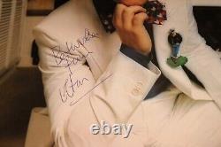 Elton John a signé un enregistrement vinyle LP des plus grands succès avec une autographe PSA DNA
