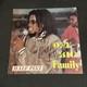 Half Pint One Big Family Disque Vinyle Lp 12 Pouces Rare Sign&eacute; Et Autographi&eacute;