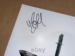 Jason Isbell a signé un disque vinyle LP autographié 'Weathervanes' avec le 400 Unit.