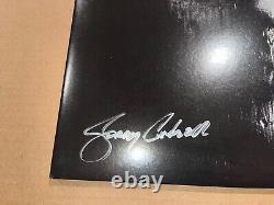 Jerry Cantrell a signé un disque vinyle LP autographié 'I Want Blood' d'Alice In Chains.