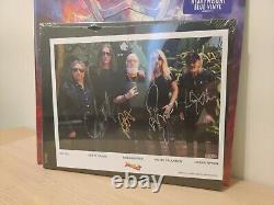 Judas Priest Vinyle LP Autographié 'Bouclier Invincible' Blue Revolver Bundle