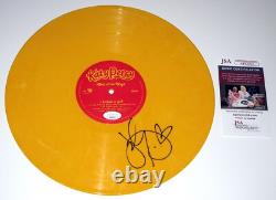 KATY PERRY signé ONE OF THE BOYS Vinyle Jaune PROOF Autographié JSA