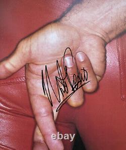 Mike Reno a signé l'album vinyle Loverboy Get Lucky autographié.
