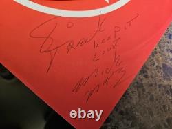 Motley Crue Shout At The Devil OG 1983 Vinyle NM Signé Autographié Par MICK MARS