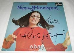 Nana Mouskouri A Signé Un Album Américain En Vinyle