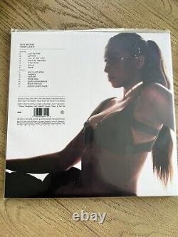 Nouveau vinyl LP THINK LATER signé par Tate Mcrae en main, expédition rapide
