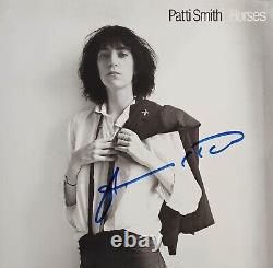 Patti Smith Real Hand Signed Chevaux Vinyl Record Jsa Coa Autographied Punk Rock