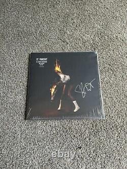 St. Vincent signé Tous nés en criant (vinyle rouge indie) signé st. Vincent