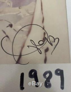 Taylor Swift Signé Autographié Lp 1989 Vinyle Authentique Maculé
