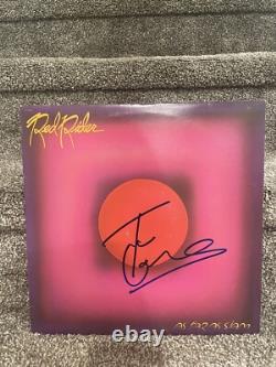 Tom Cochrane Vinyle LP As Far As Siam signé rare rock