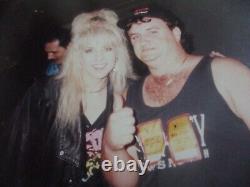 VIXEN JANET GARDNER disque vinyle PROMO signé/autographié 45 LOVE MADE ME