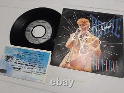 Vinyle 7' dédicacé de David Bowie MODERN LOVE billet de concert signé PARIS 2003