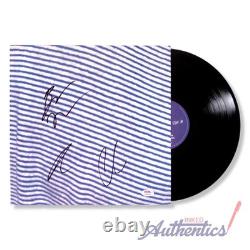 Wallows vinyle LP signé et dédicacé Nothing Happens authentifié PSA/DNA